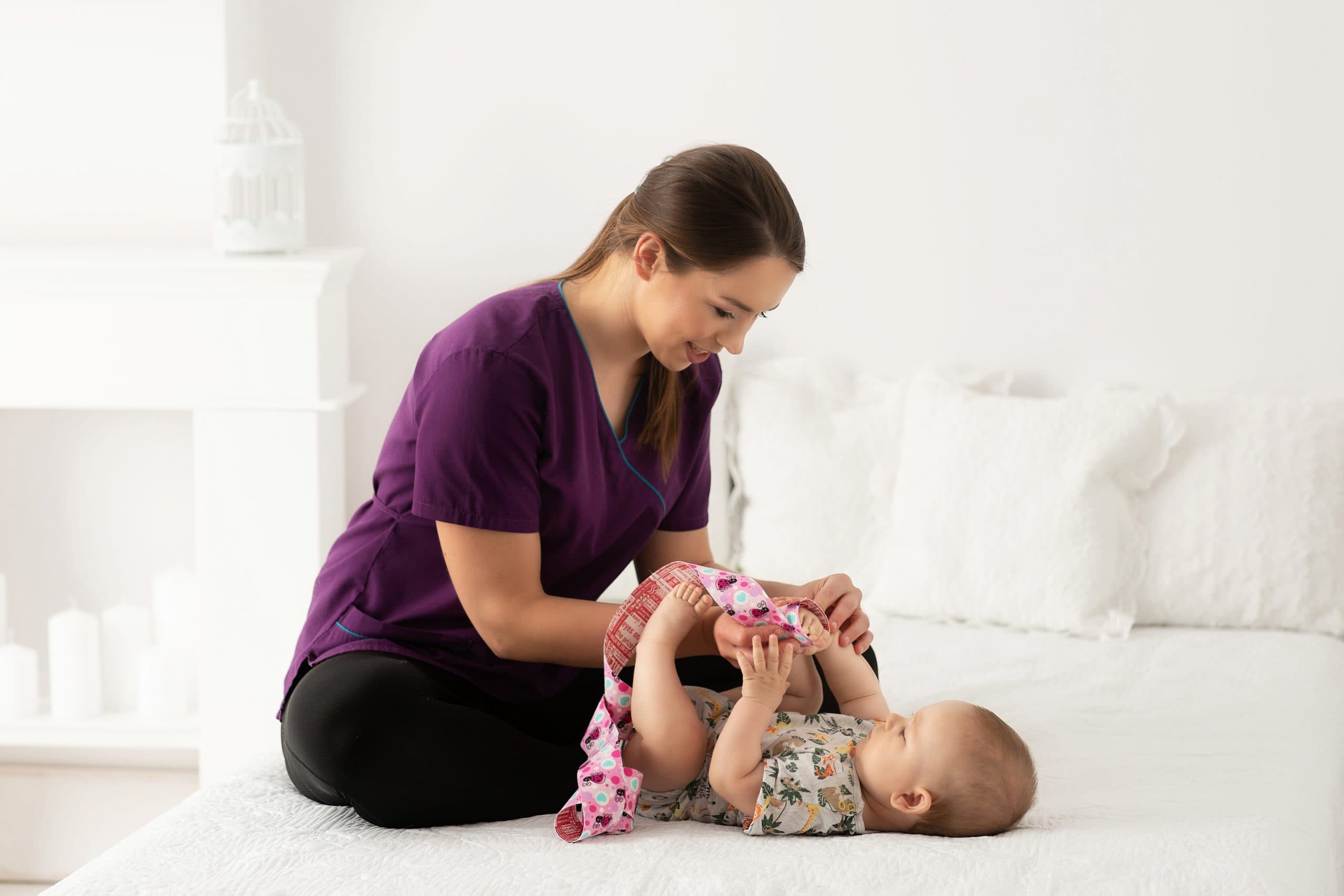 Signs your baby may need a physiotherapist